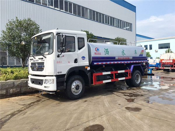 D9東風12噸灑水車