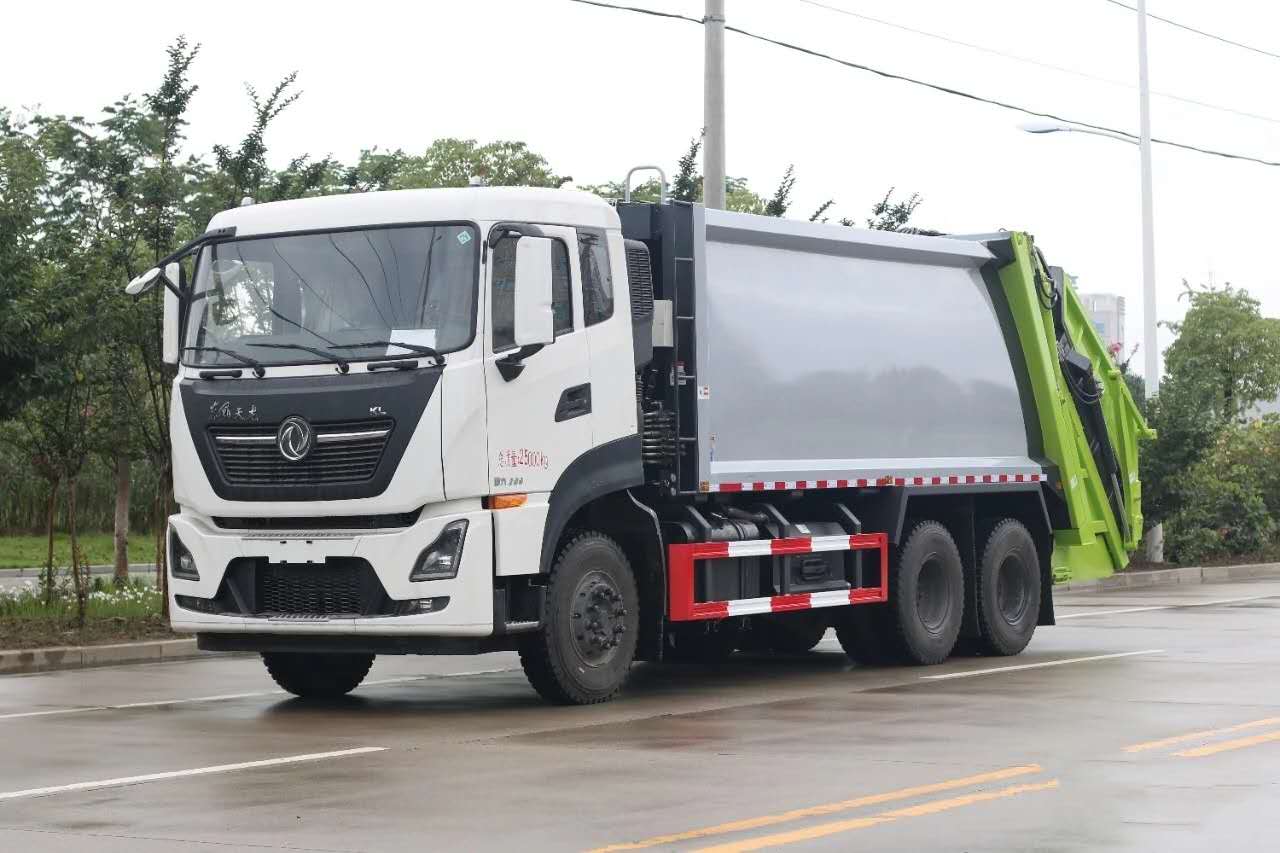 東風(fēng)天龍國六20方后雙橋壓縮垃圾車