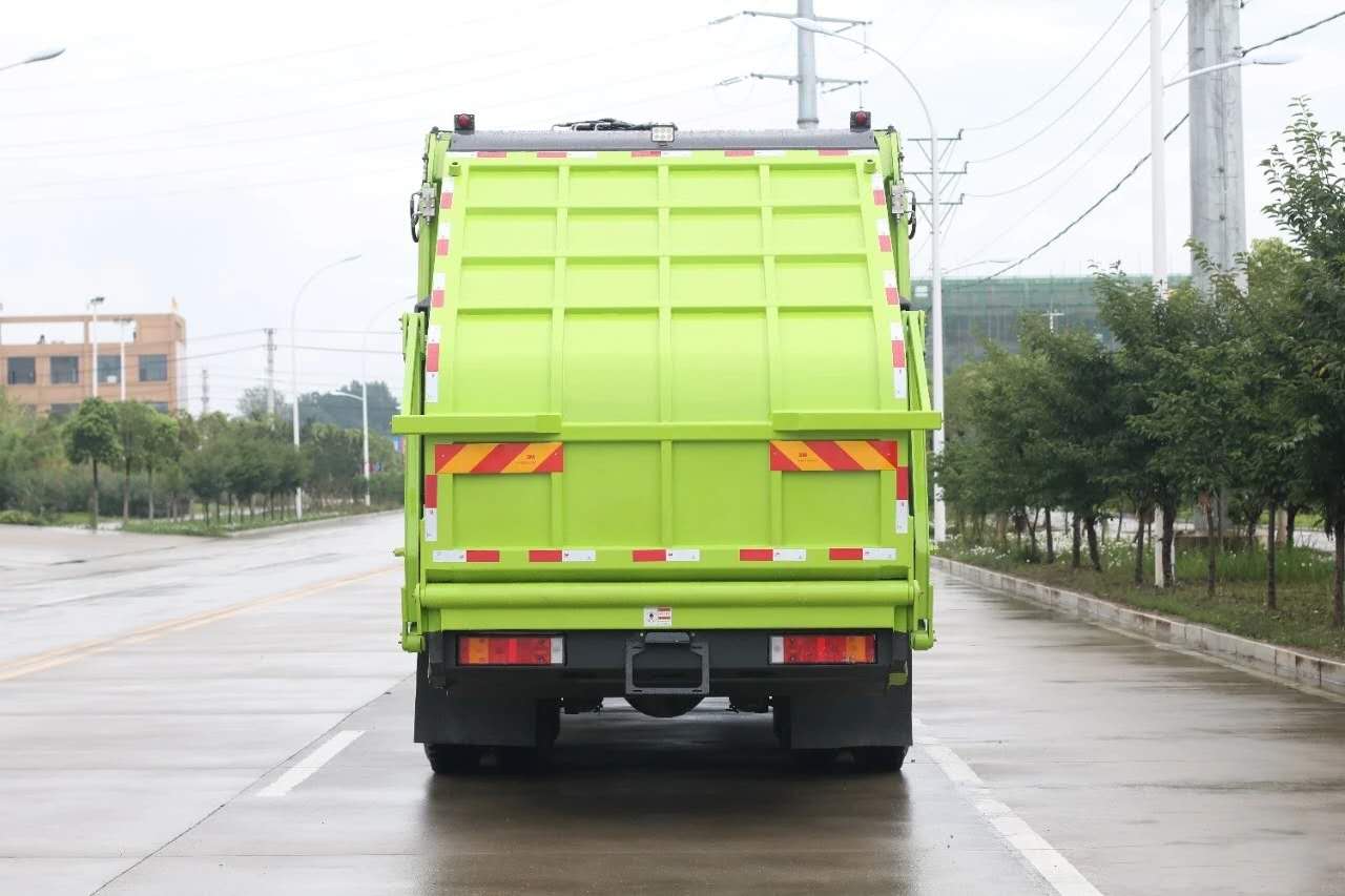 壓縮垃圾車廠家