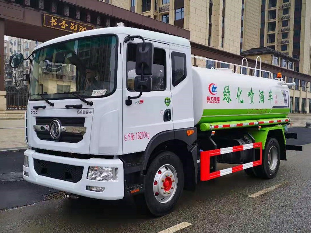 東風12方灑水車