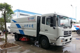 東風(fēng)天錦10方掃路車(chē)