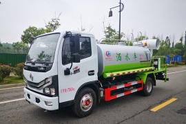 東風(fēng)多利卡5方灑水車(chē)